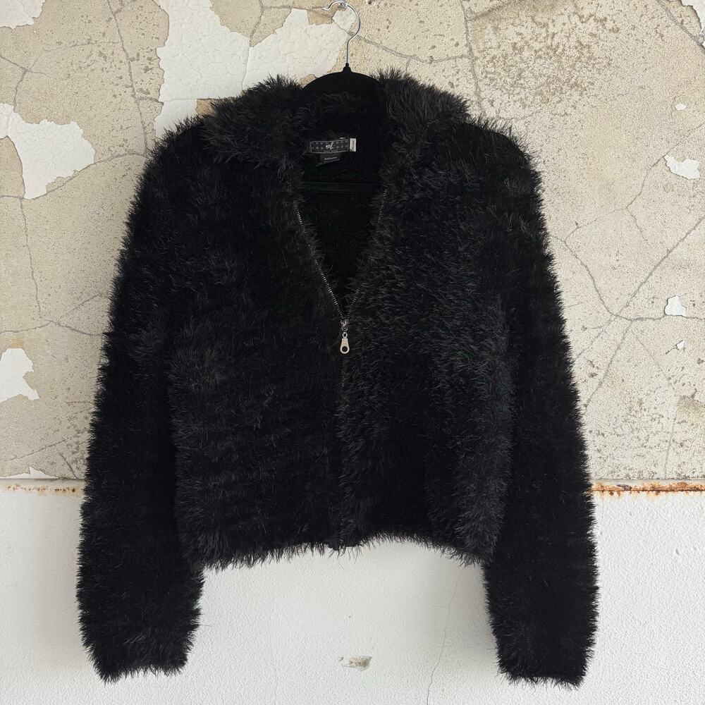 Y2K‎ Fuzzy Cropped Cardigan Jacket Soft Black Eyelish Knit Cozy Womens Going Out